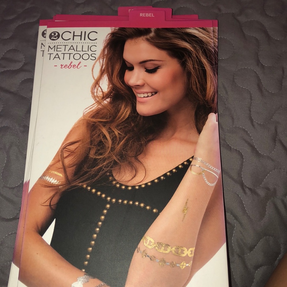 2Chic metallic tattoos -rebel